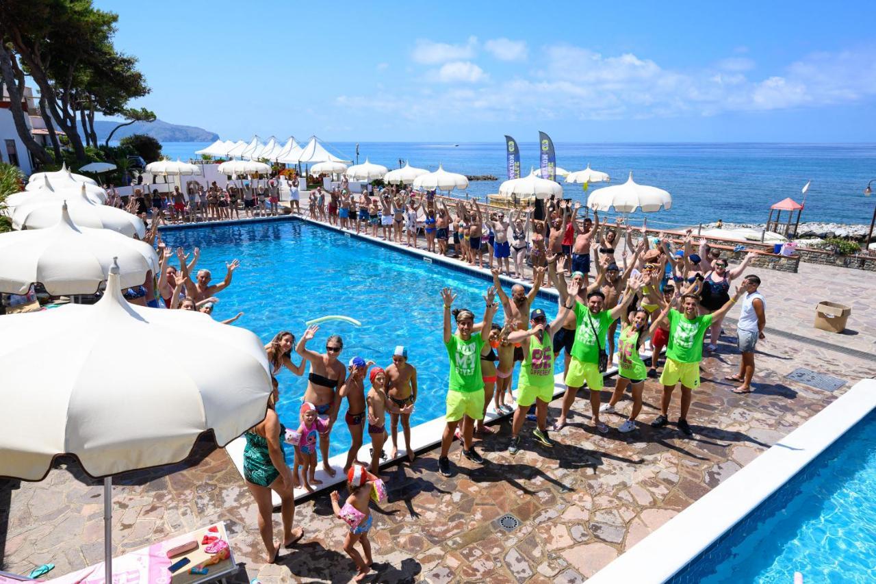 Villaggio Stella Del Sud & Resort Pisciotta Luaran gambar