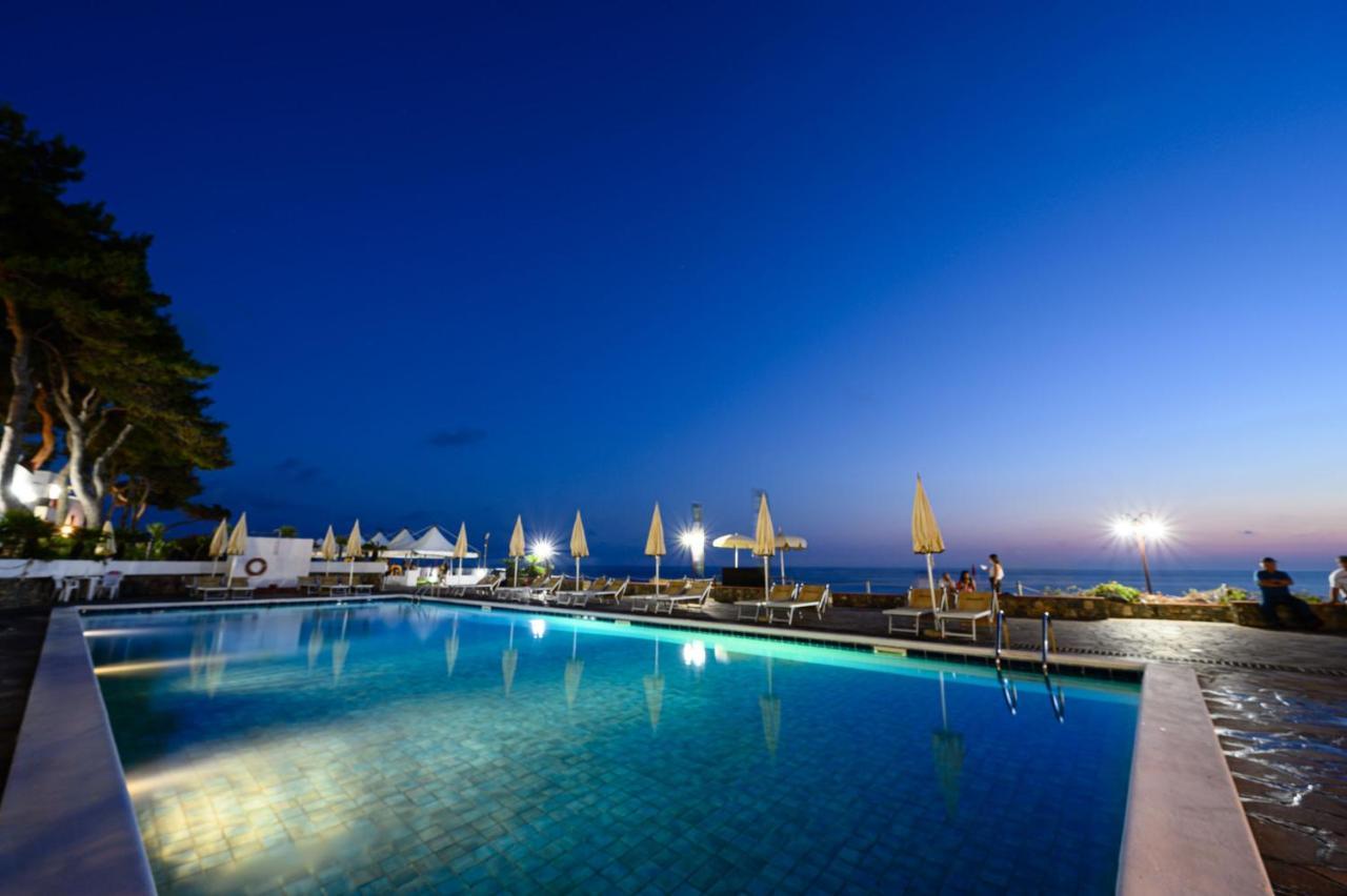 Villaggio Stella Del Sud & Resort Pisciotta Luaran gambar