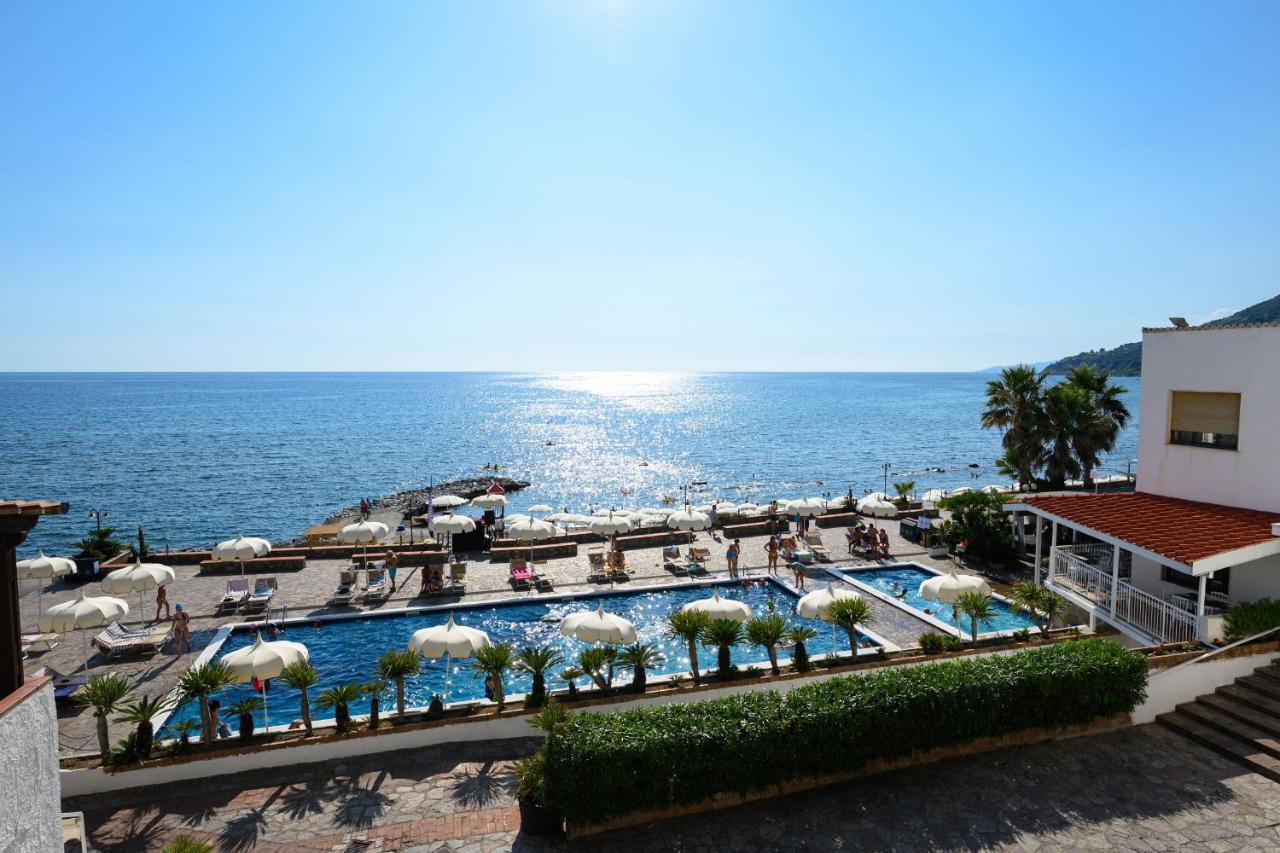 Villaggio Stella Del Sud & Resort Pisciotta Luaran gambar