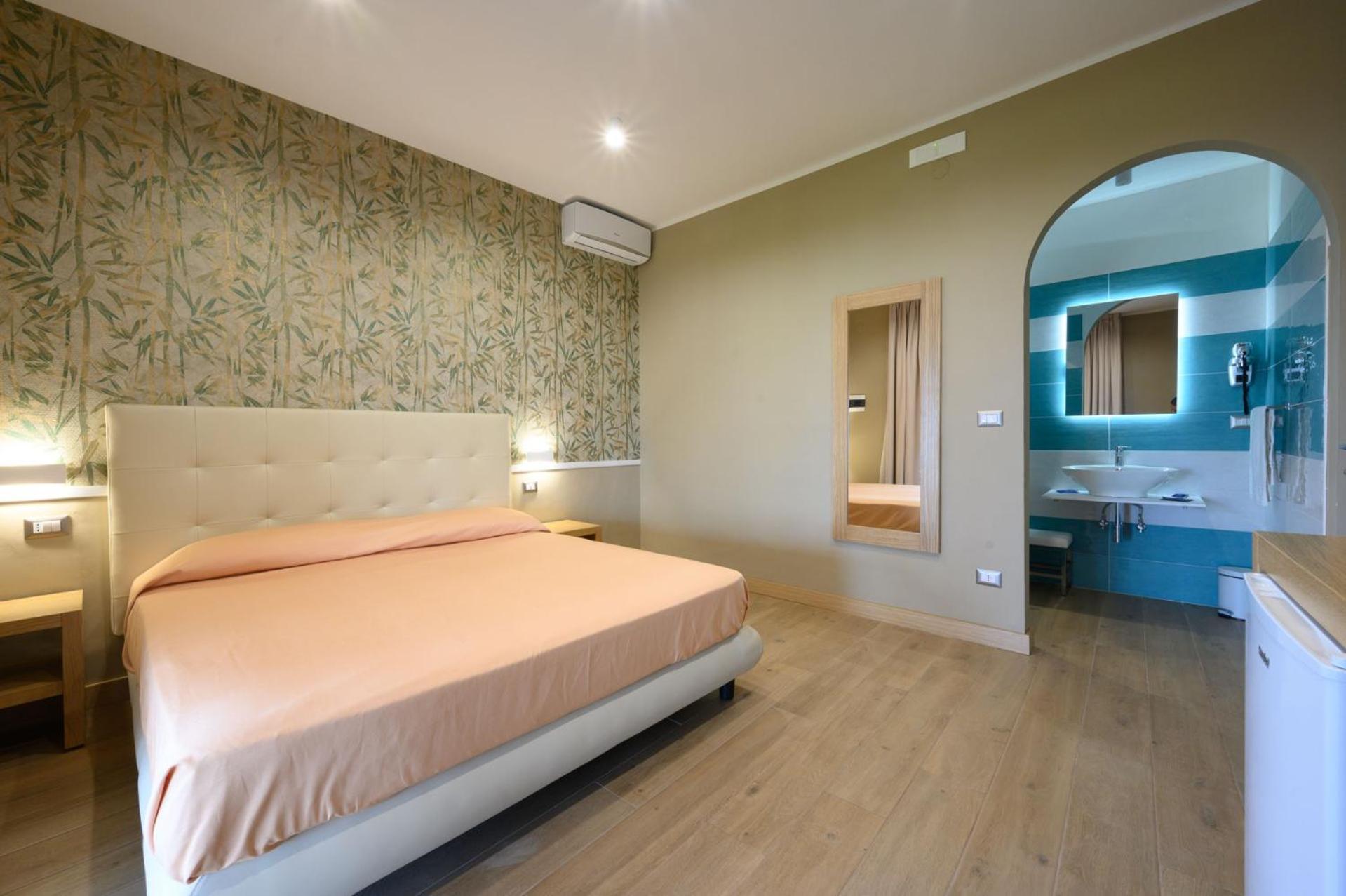 Villaggio Stella Del Sud & Resort Pisciotta Luaran gambar
